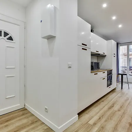 Appartement 17 Luxury Parisien Flat Montorgueil 2 *
